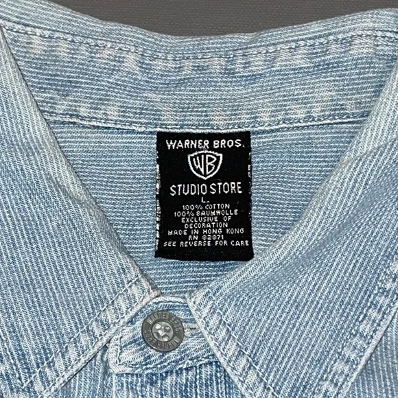 Vintage 90s Looney Tunes Button Down Shirt - Picture 4 of 6